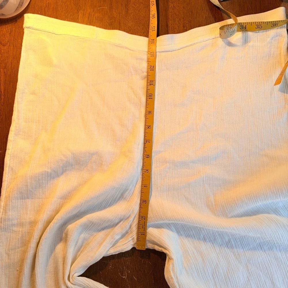 White Crinkle Rayon Crop Pants Sz Large Bloomers Red‎ Blanket Stitch Hem Boho - Picture 6 of 7